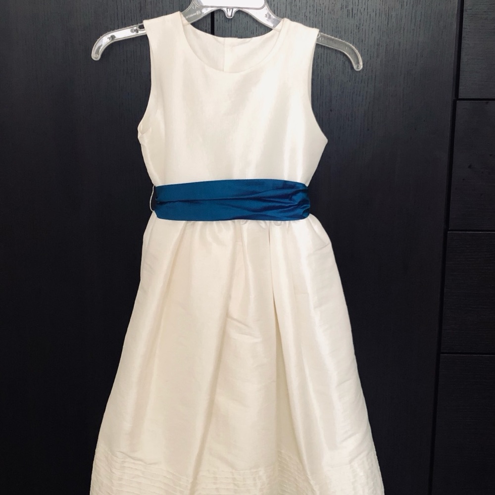 Isabel Garreton Flower Girl Dress